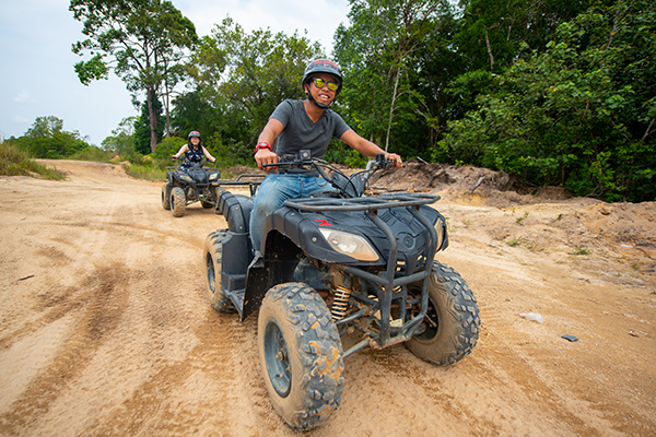 ATV OFF ROAD TRAIL Adventure on the jungle